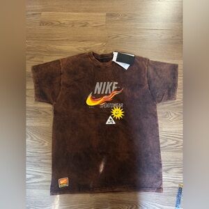 Nike Brown Sportswear Tee with Graphic Design